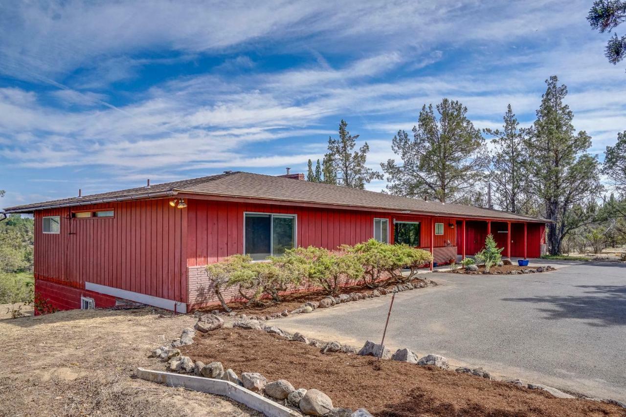 Mid Century Deschutes River Cabin Redmond Exterior photo